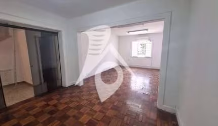 Sobrado comercial na Aclimação, 380m²