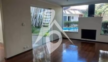 Casa Vila São José, 350m², 4 dormitórios, 4 vagas