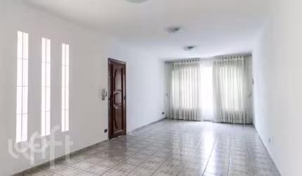 Casa à venda em Água Rasa com 196 m², 3 quartos, 1