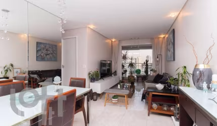 Apartamento à venda em Água Rasa com 69 m², 2 quar