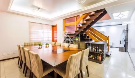Sobrado na Saúde, 280m², 4 Dormitórios, 4 vagas