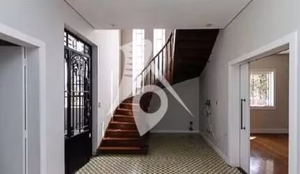 Sobrado Chácara Tataupé, 360m², 6 Dormitórios