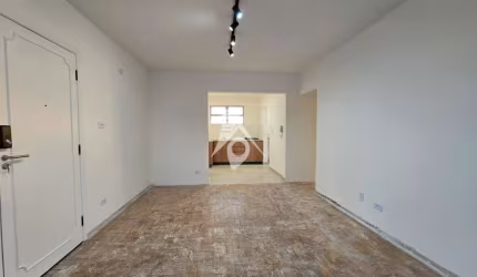 Apartamento Reformado para Venda