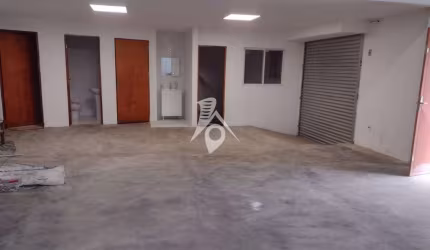 GALPÃO A VENDA E LOCAÇÃO NO IPIRANGA 45m