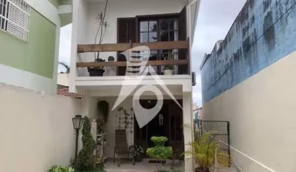Sobrado 3 dormitórios Vila Zelina 230m²