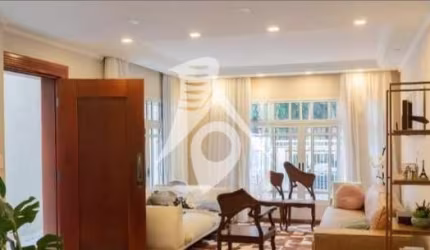 Sobrado no Bairro da Vila Prudente com 212m².