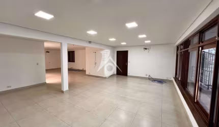 ÓTIMA CASA A VENDA E LOCAÇÃO NA VILA LUCIA 300m