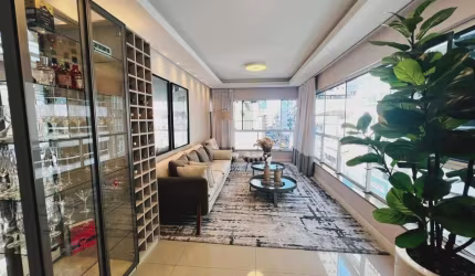 Apartamento com 4 quartos à venda na Rua 250, 180, Meia Praia, Itapema por R$ 4.800.000