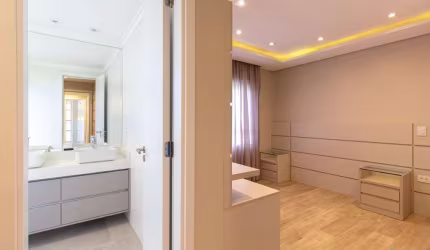 Apartamento com 4 quartos à venda na Rua José Cadilhe, 804, Água Verde, Curitiba por R$ 2.390.000