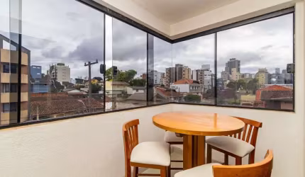Apartamento com 4 quartos à venda na Rua Professor Veríssimo Antônio de Souza, 215, Vila Izabel, Curitiba por R$ 870.000
