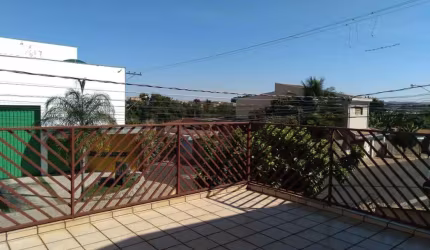 Casa / Sobrado para Venda em Ribeirão Preto, Vila Mariana, 3 dormitórios, 1 suíte, 3 banheiros, 3 vagas