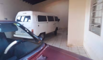 Casa para Venda em Ribeirão Preto, Arlindo Laguna, 4 dormitórios, 3 banheiros, 4 vagas