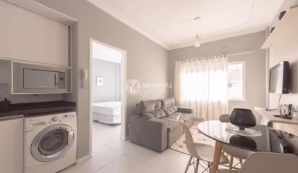 Lindo apartamento 01 quarto na quadra do mar, Centro, Balneário Camboriú - SC