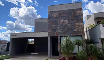 Casa em condomínio fechado com 3 quartos à venda no Condomínio Residencial e Comercial Fazenda Santa Petronilla, Bragança Paulista , 244 m2 por R$ 2.200.000