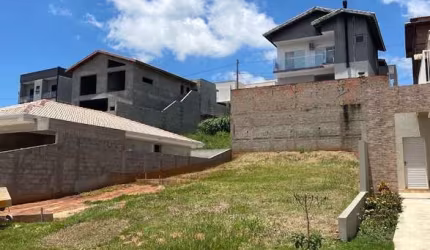 Terreno à venda no Condomínio Villa Real de Bragança, Bragança Paulista  por R$ 242.000
