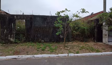 TERRENO A VENDA NO BAIRRO SOLEMAR EM PRAIA GRANDE