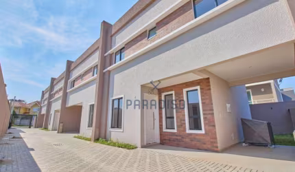 Sobrado com 3 dormitórios à venda, 120 m² por R$ 690.000 - Santa Felicidade - Curitiba/PR