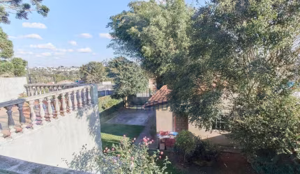 Casa com 4 dormitórios à venda, 220 m² por R$ 900.000,00 - Vista Alegre - Curitiba/PR
