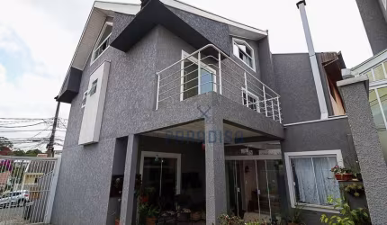 Casa com 3 dormitórios 163m² à venda