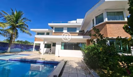 Luxuosa Casa à Venda em Jardim Guaraú - 7 Suítes, Piscina e Vista Para o Mar
