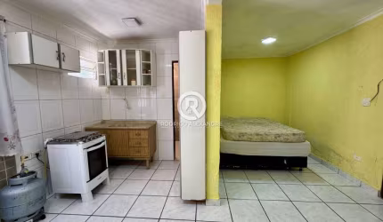 Apartamento à Venda em Maracanã, Praia Grande - Conforto e Segurança por R$ 176.000