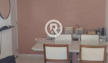 Charmoso Apartamento de 2 Dormitórios à Venda no Centro de Diadema - R$ 389.000