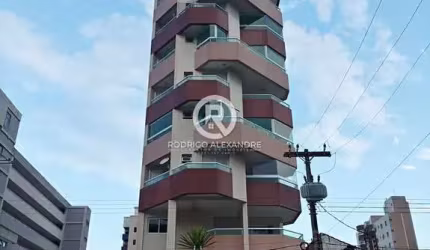 Apartamento à Venda em Mongaguá: 2 Quartos, Suíte, Vista para o Mar - R$ 425.000