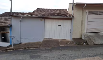 Casa para Venda em Bragança Paulista, Vem Viver, 2 dormitórios, 1 banheiro, 1 vaga