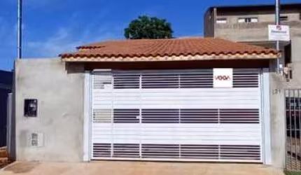 Casa para Venda em Bragança Paulista, Residencial Vila Romana, 2 dormitórios, 1 banheiro, 2 vagas