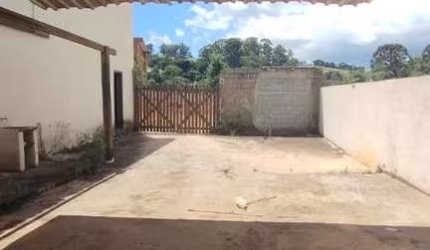 Casa para Venda em Toledo, Aterrado