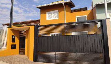 Casa para Locação em Bragança Paulista, Residencial Vino Barolo, 3 dormitórios, 2 suítes, 2 banheiros, 2 vagas