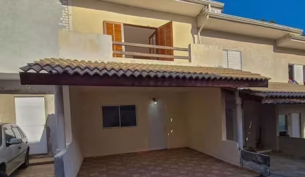 Casa para Venda em Pinhalzinho, Condominio Vilagio dos Pinhais, 2 dormitórios, 1 banheiro, 2 vagas