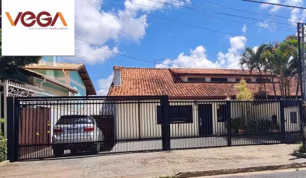 Casa para Venda em Bragança Paulista, Santa Luzia, 3 dormitórios, 1 suíte, 3 banheiros, 4 vagas