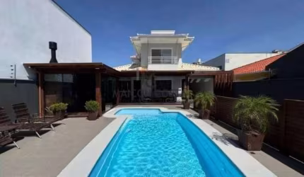 LINDA CASA-NO JARDIM CIDADE/SÃOJOSE