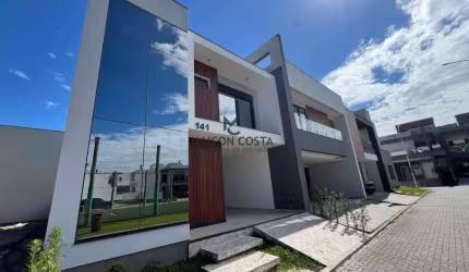 CASA DELTAVILLE - 3 DORMITÓRIOS