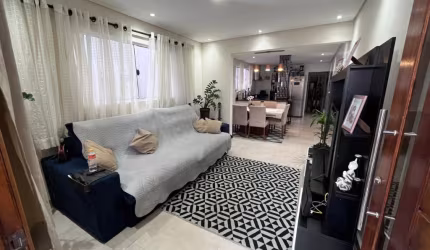 Vila Guilhermina, excelente sobrado 5 dorms, 5 suites, próximo ao mar