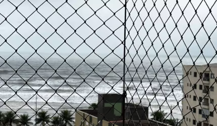 APTO 2 DORM COM VISTA PARA O MAR