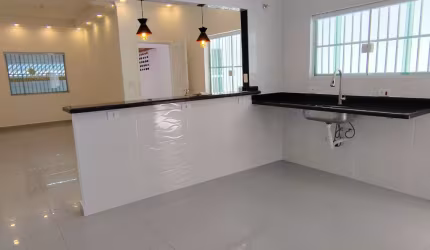 Casa 3 quartos suítes - 100 metros Mar - Vila Caiçara - Praia Grande - SP - RP603