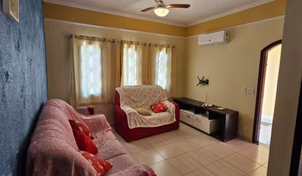 Casa 2 quartos 1 Suíte - bem proximo do Mar - Jardim Imperador - Praia Grande - SP - RP612