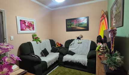 Vila Caiçara, kitchinete, sala/dorm, garagem, 150 mts do mar