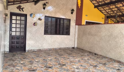 Vila Caiçara, ótima casa 2 dorms, suite, 2 banheiros, próximo ao mar
