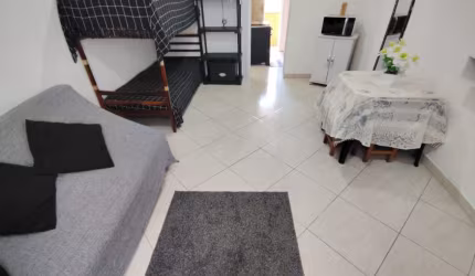 Vila Caiçara, kitchinete, prédio frente para o mar