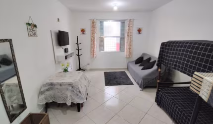 Kit em prédio frente mar na Vila Caiçara em Praia Grande - SP - RP660