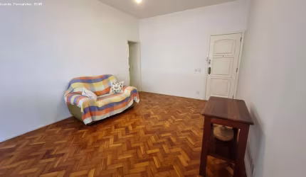 Vendo apartamento de 2 quartos, 91m² em Copacabana.