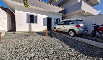 Casa, 2 quartos, Rio Pequeno, Camboriú, SC