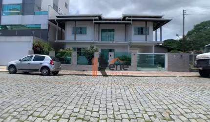 Casa 5 quartos no Centro de Camboriú SC