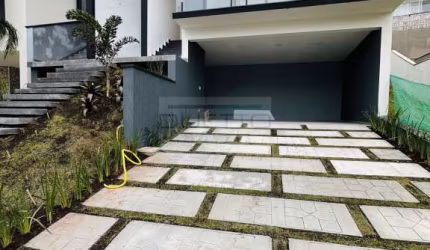 Casa no Condomínio BELLA Cittá