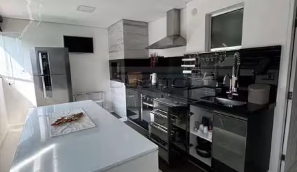 Casa de 03 dormitórios, todo mobiliada, à venda na praia de Boraceia, Bertioga - SP