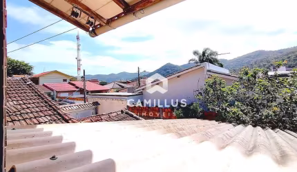 Casa com 4 dormitórios à venda, 200 m² por R$ 850.000,00 - Armação do Pântano do Sul - Florianópolis/SC
