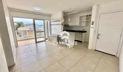 Apartamento 500 metros do mar com 2 dormitórios à venda, 76 m² por R$ 995.000 - Campeche - Florianópolis/SC